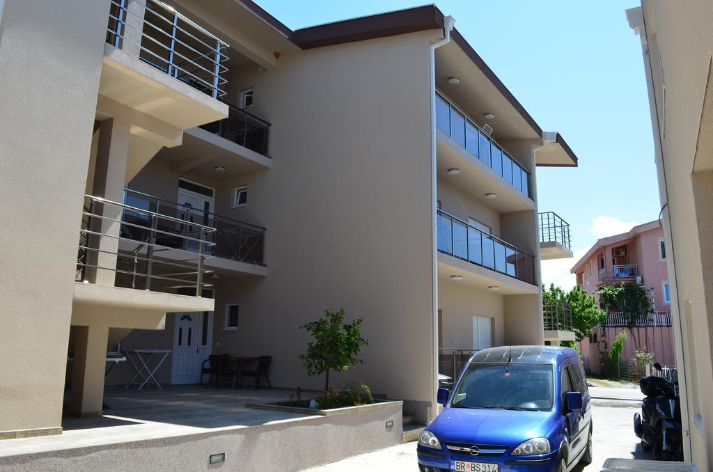 Apartments Md Lux 2 Sutomore Zewnętrze zdjęcie