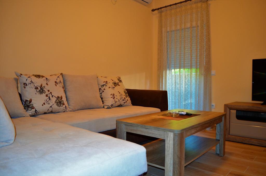 Apartments Md Lux 2 Sutomore Zewnętrze zdjęcie